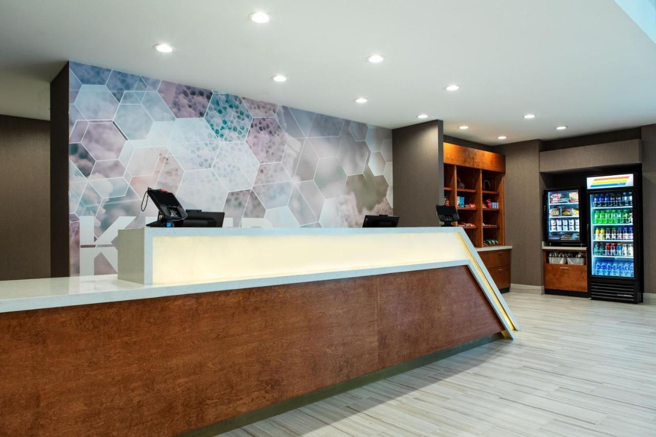 Springhill Suites By Marriott Честер Экстерьер фото
